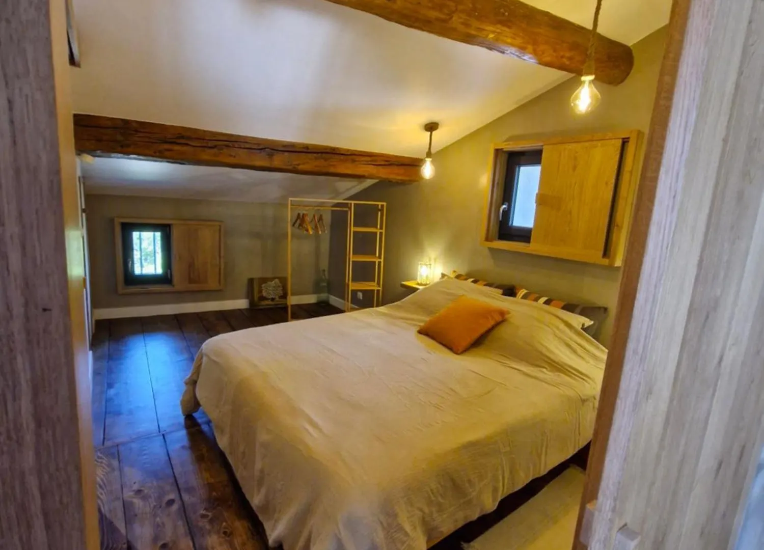 Cypres Du Chateau Le Barroux 0*,